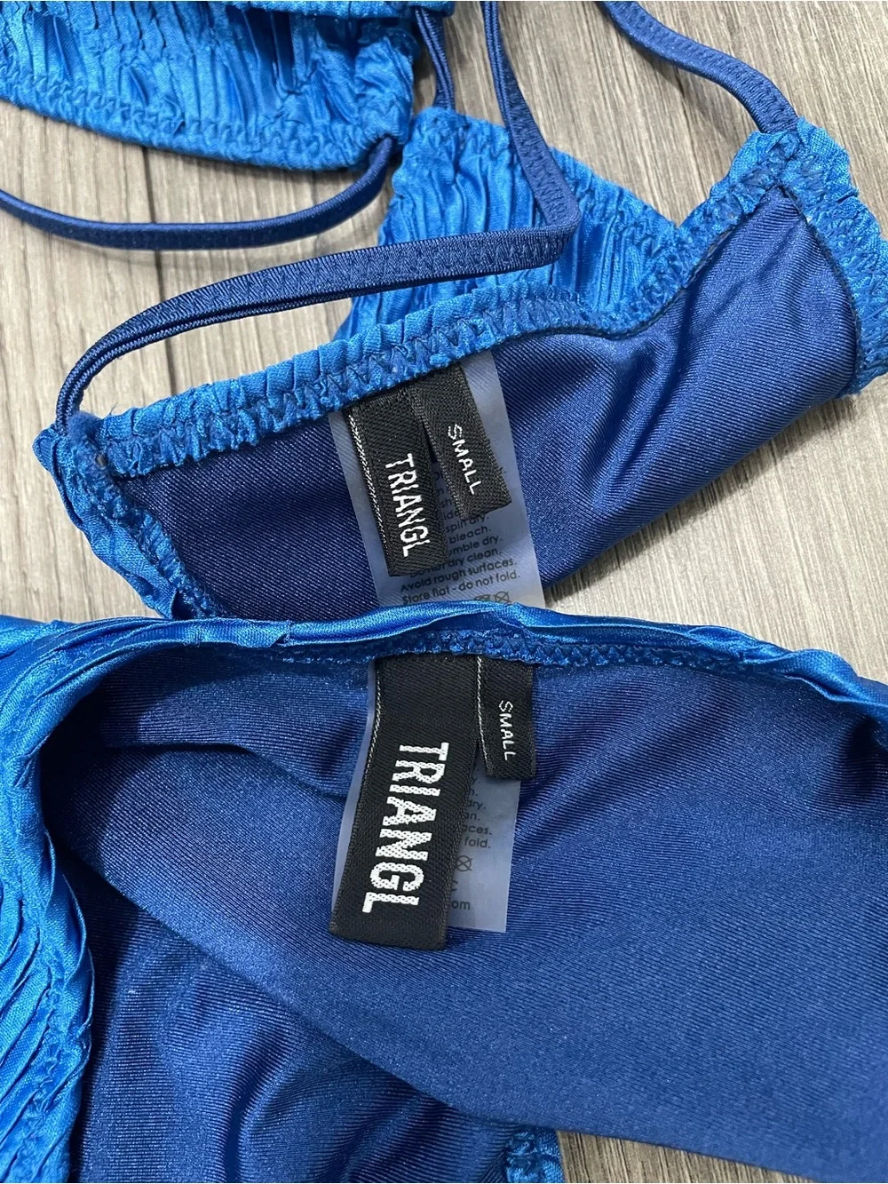 NWOT Triangl Swimwear Navy Blue Textured Tie-Side Bikini Size Small